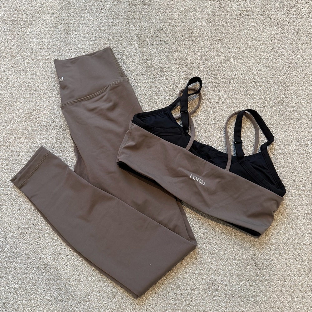 FORM ACTIVEWEAR SET
